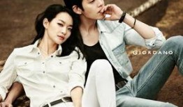 姐弟恋明星爆料视频,独家爆料视频背后的情感纠葛