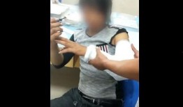 网红母女吃瓜视频播放,揭秘幕后故事与网友热议