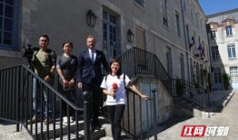 常州网红吃瓜事件视频,揭秘网络舆论的风暴中心