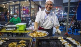 爆料锦州烧烤店事件视频,视频揭露惊人真相，网友热议不断