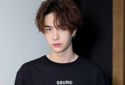 娱乐圈爆料王源和王一博,娱乐圈爆料王的精彩对决！”